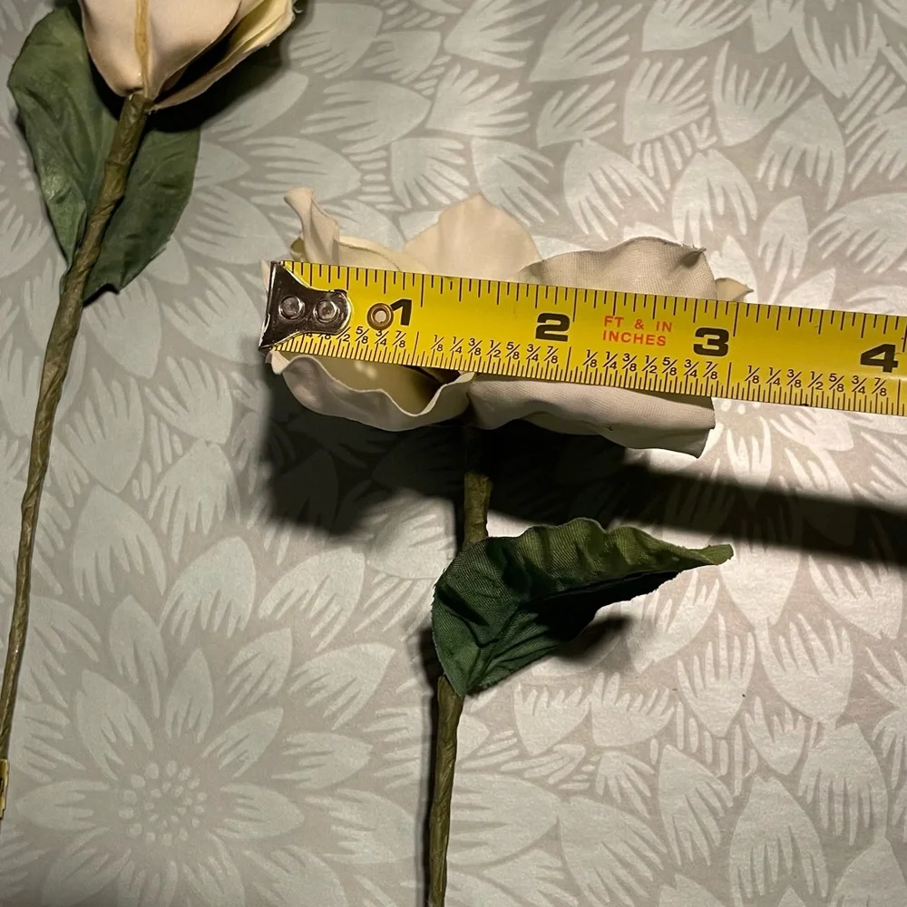 Magnolias 7”, 11 pc lot floral for Wedding Bouquet & Boutonniere artificial